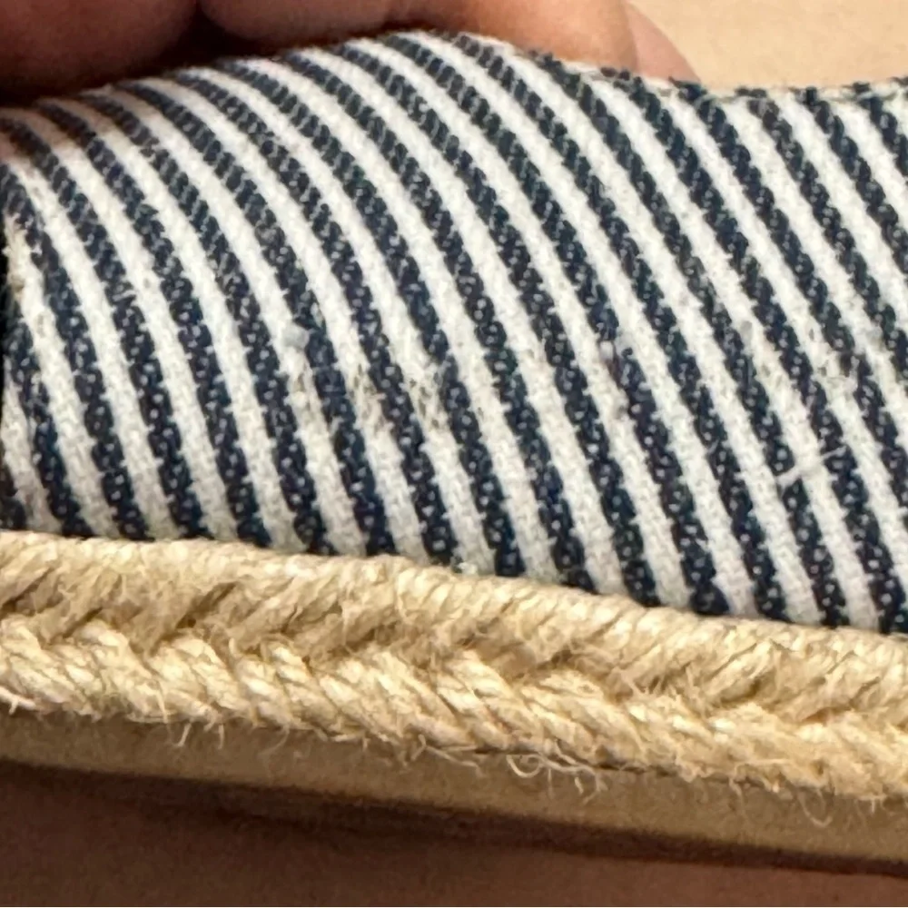 St. John's Bay Navy and White Sandals Buckle Wedge Rope Platform Women Size 10W